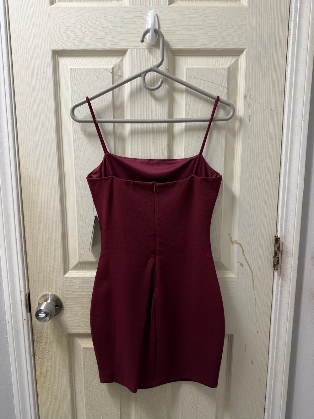 ❤️ Lulus Burgundy Bodycon Mini Dress - Picture 3 of 3